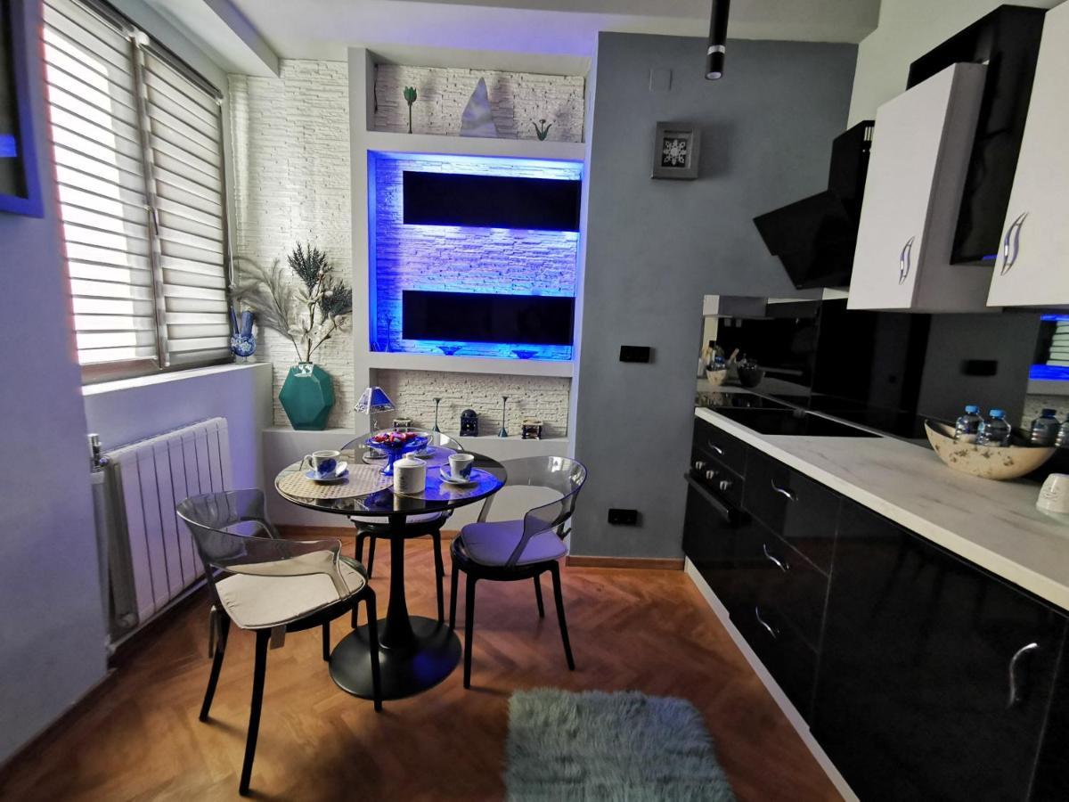 Crystal Central Apartment 布拉索夫 外观 照片
