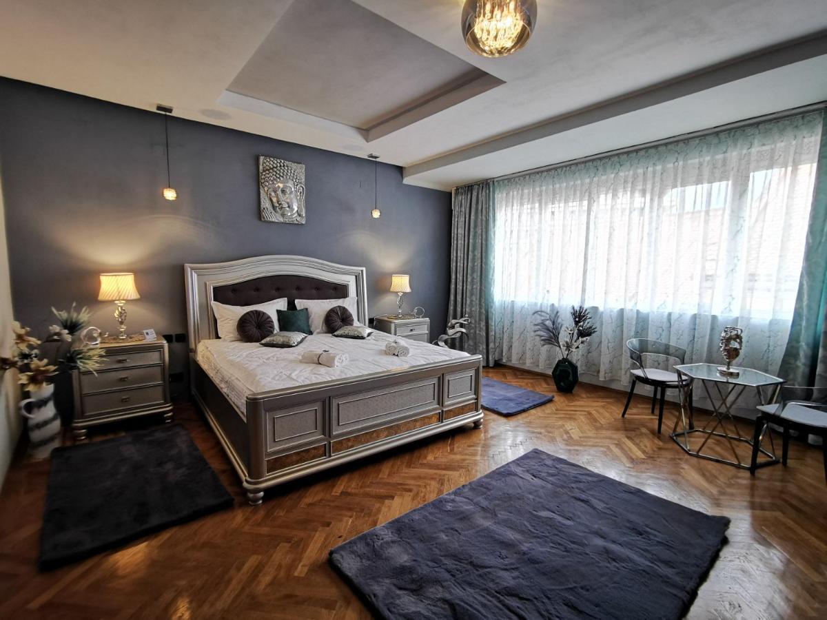 Crystal Central Apartment 布拉索夫 外观 照片