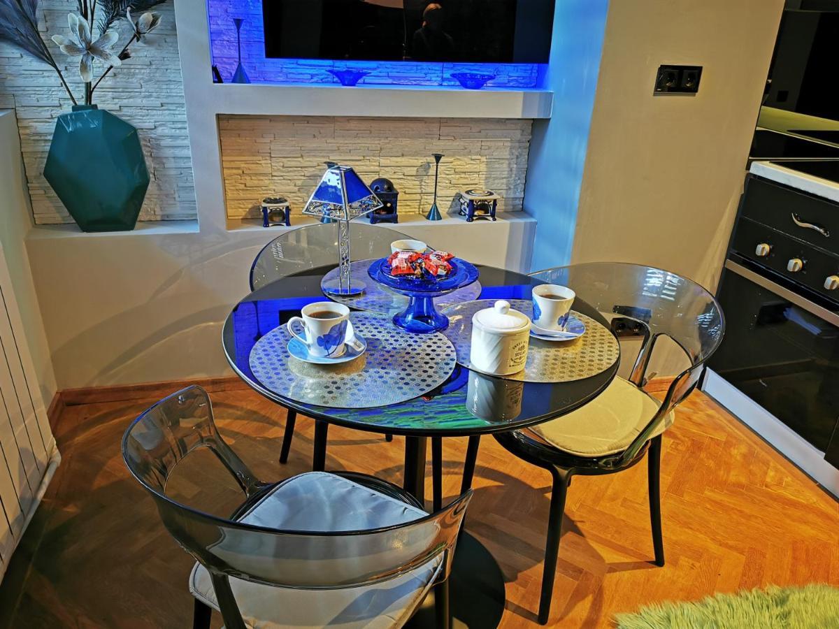Crystal Central Apartment 布拉索夫 外观 照片