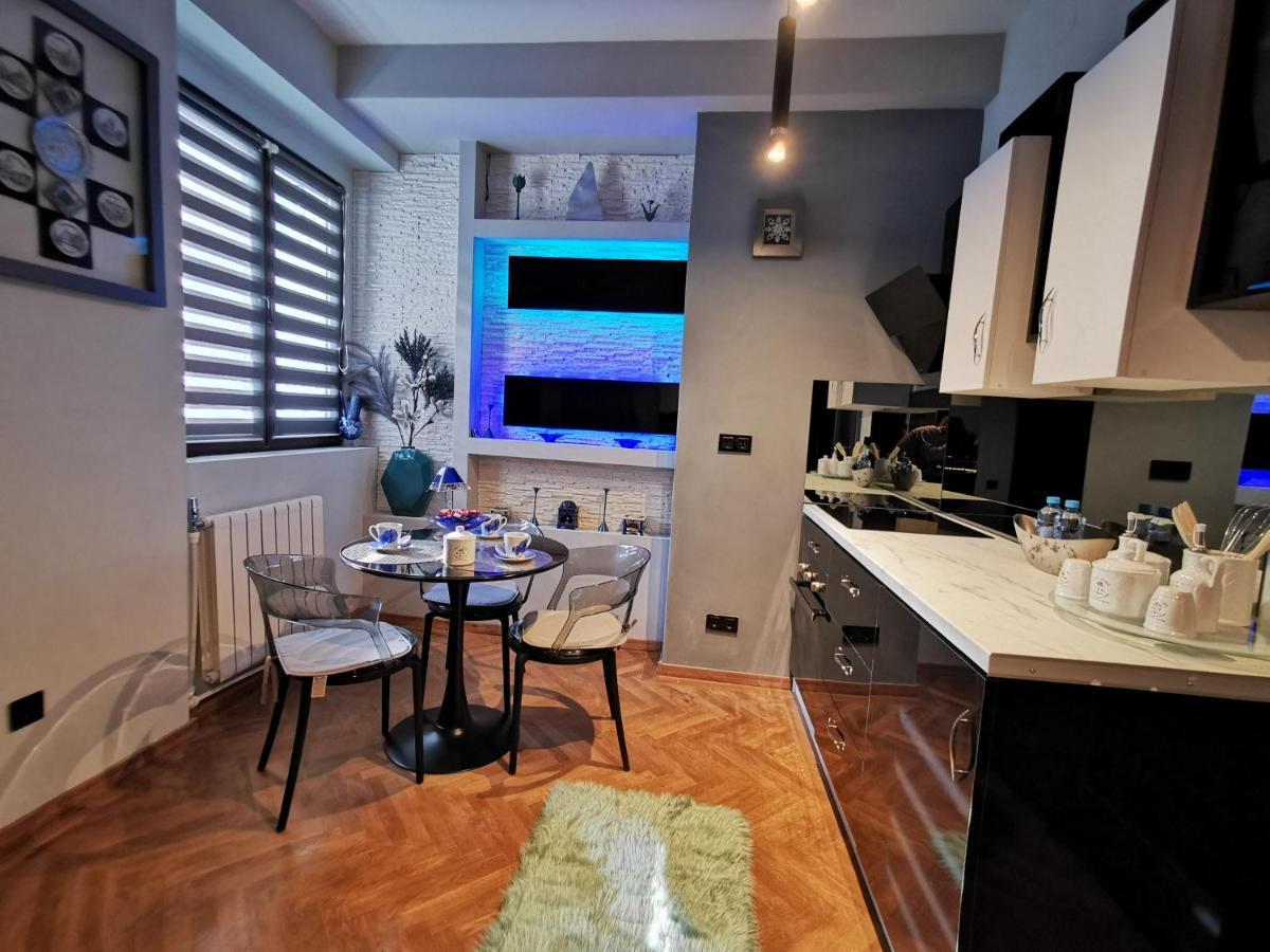 Crystal Central Apartment 布拉索夫 外观 照片