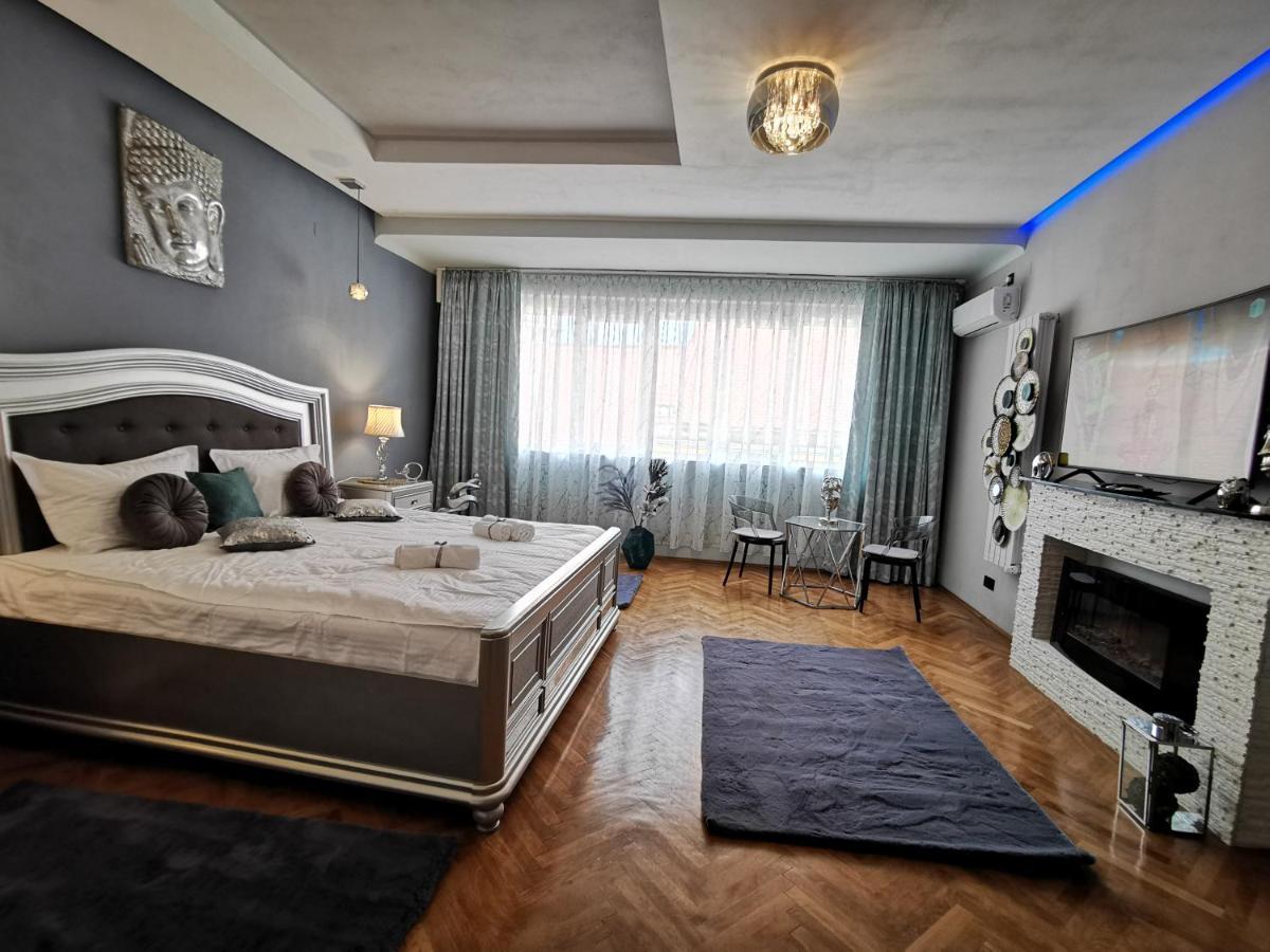 Crystal Central Apartment 布拉索夫 外观 照片
